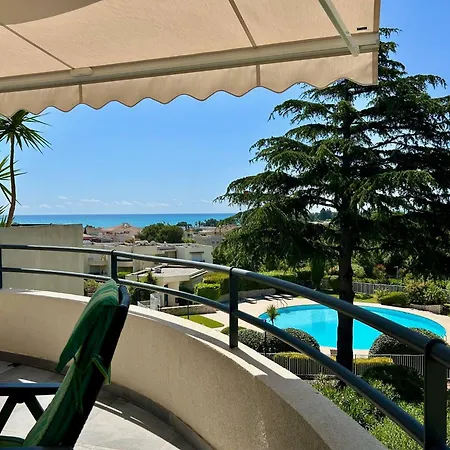 Les Anges -f2 Appartement, Terrasse Vue Mer, Piscine, Wifi *